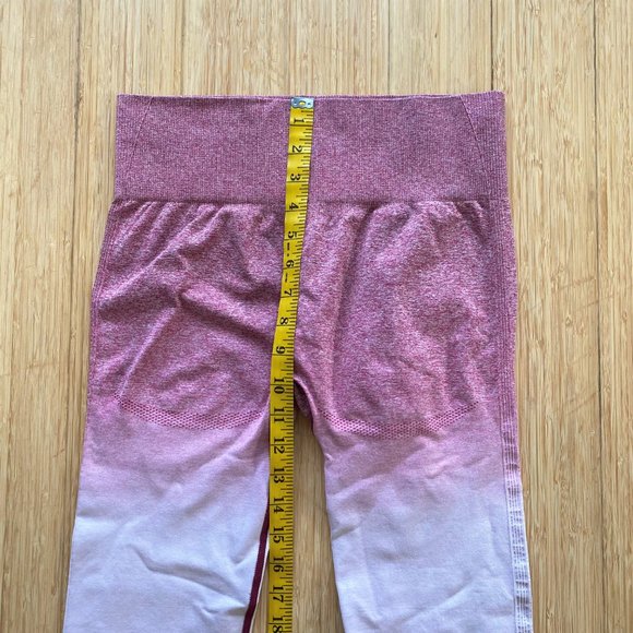 Women’s Gymshark Ombre Beet/Pink Seamless Leggings, Size M - Picture 8 of 10